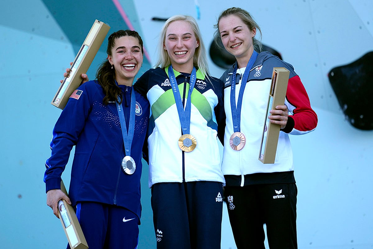 2024 Paris Olympics sport climbing competition medalists_Women's boulder and lead final winners